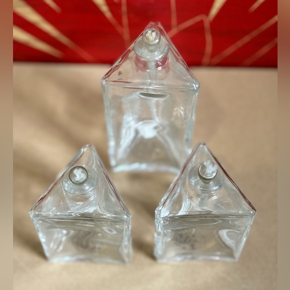 Set of (3) Vintage Triangle Lamplight Farms Austria Refillable Oil Lamps - Picture 2 of 7